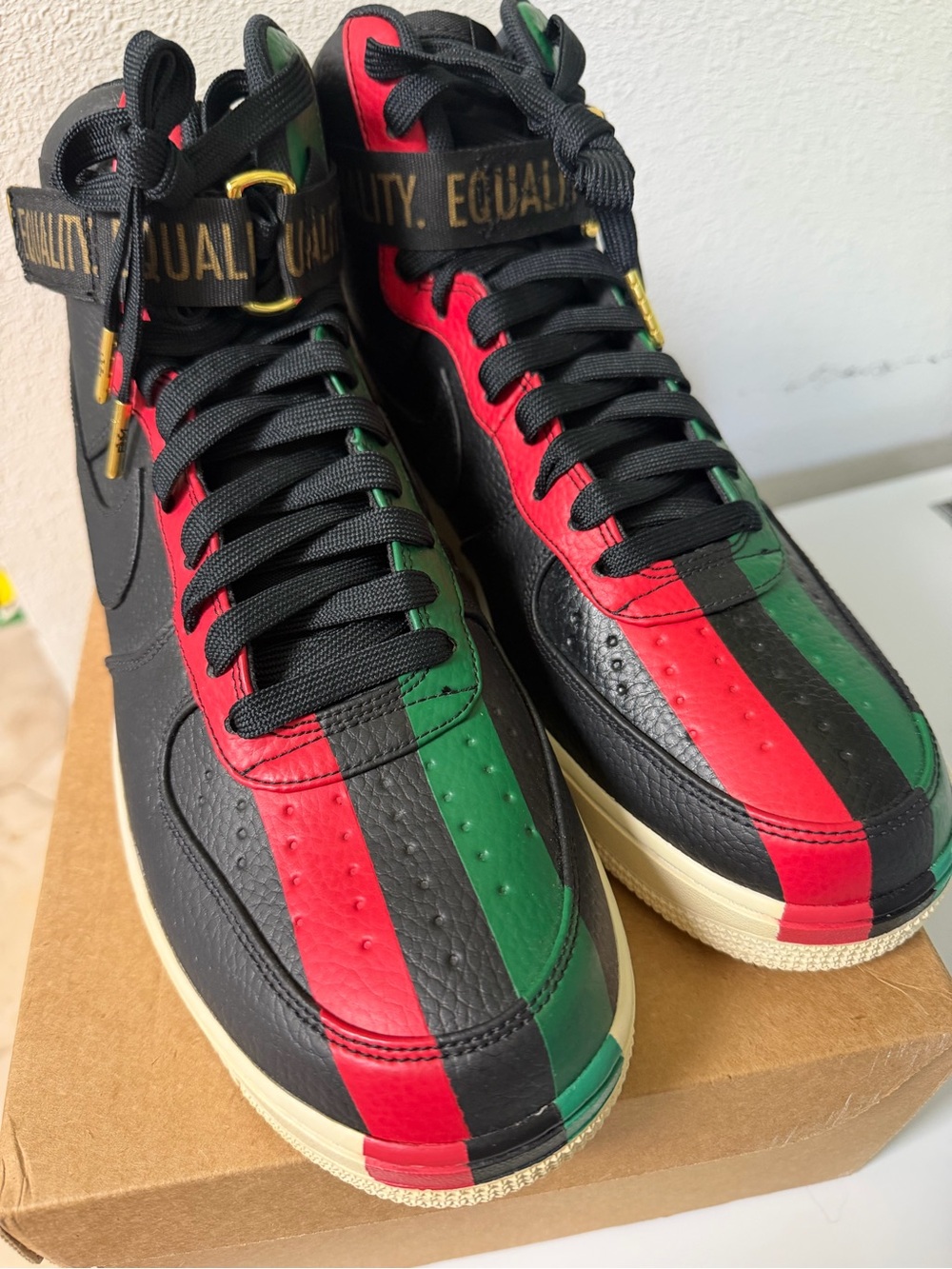 2017 AF1 High BHM Size 11 - Picture 4 of 8